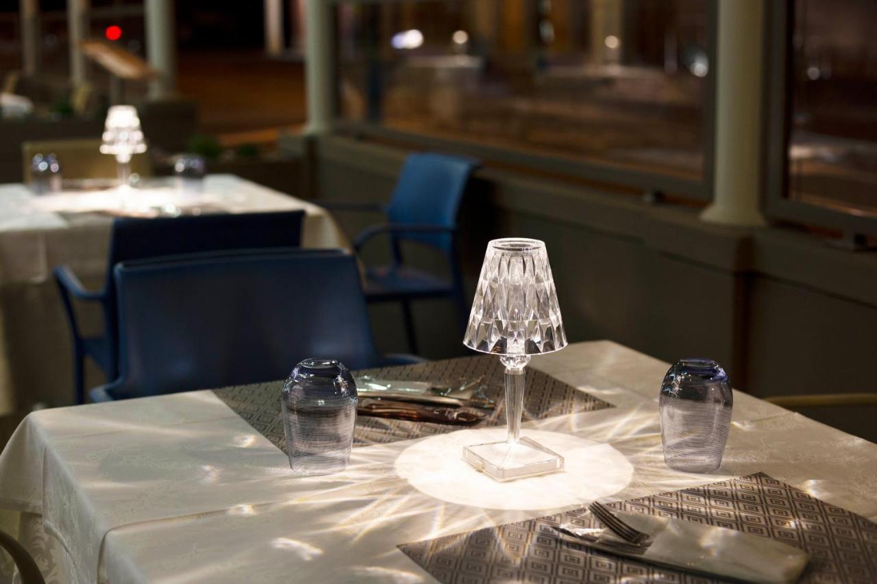 Albergo Milano Boario Terme Esterno foto