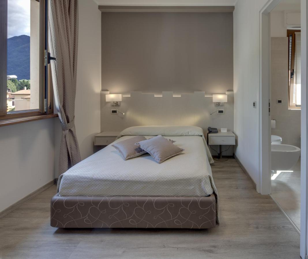 Albergo Milano Boario Terme Esterno foto
